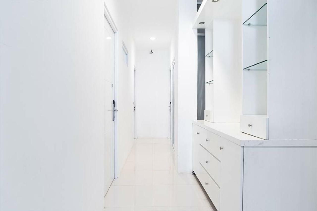 Reddoorz Near Seasons City Mall Cakarta Dış mekan fotoğraf